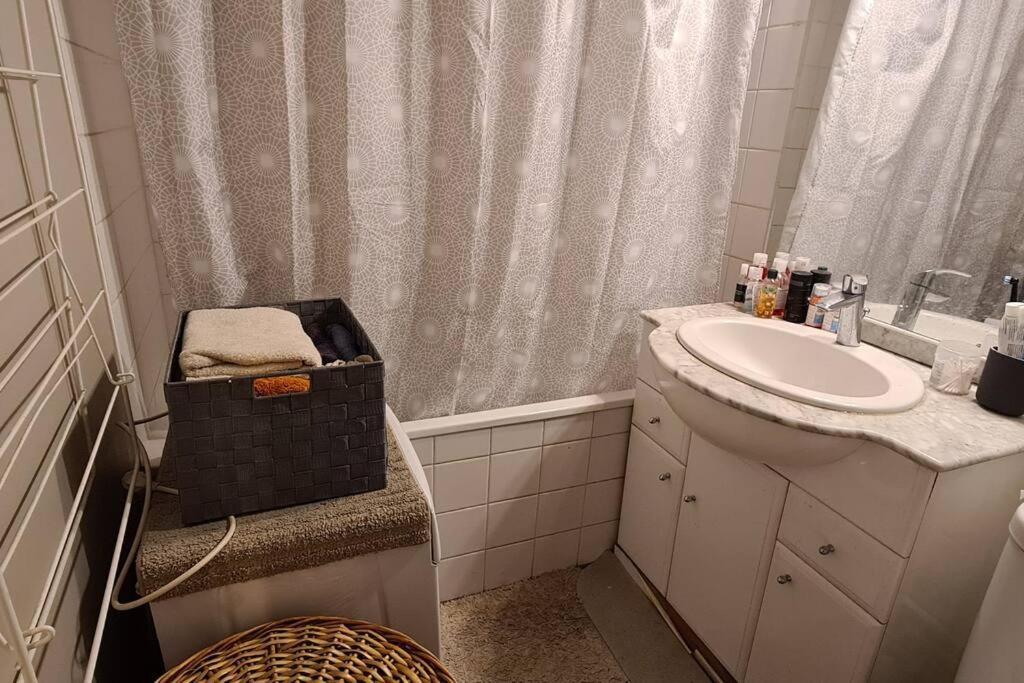 Cosy Studio In The Heart Of Paris / Marais Exterior photo